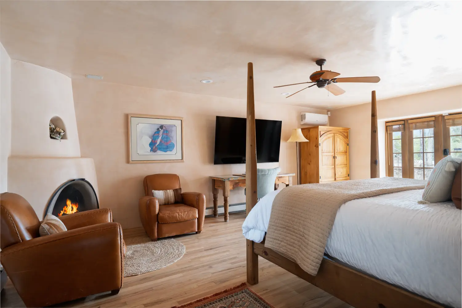 Room 2-Queen Bed