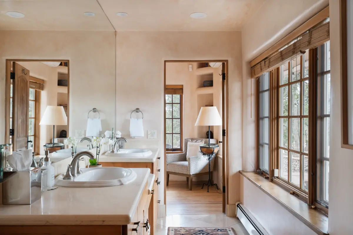 Master Bathroom - Full Bath